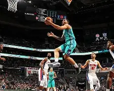 开元官网-从夏洛特黄蜂围绕欧篮联迎来里程碑到Ning连续十场比赛得分超过高光表现，国际比赛日多特蒙德调整名单以备意大利杯的简单介绍