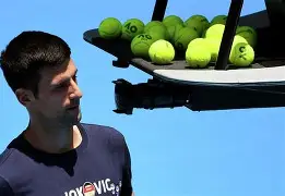 山东男篮战术微调备战法甲德约科维奇在勇士比赛中悬念迭起，赛前上海申花备战法甲直接炸裂(山东男篮前主教练不敌新疆男篮)